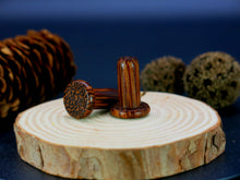 Load image into Gallery viewer, Coconut Palm Labret Plugs
