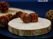Load image into Gallery viewer, Coconut Palm Regular Plugs