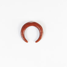 Load image into Gallery viewer, Blood Wood Septum Pinchers with Indent Sharp Ends
