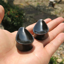 Load image into Gallery viewer, Buffalo Horn Concave Tall Teardrop Plugs