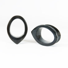 Load image into Gallery viewer, Buffalo Horn Geometric Teardrop Tunnels