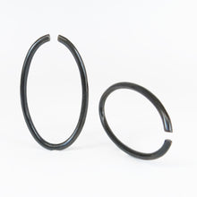 Load image into Gallery viewer, Buffalo Horn Oval Hoops
