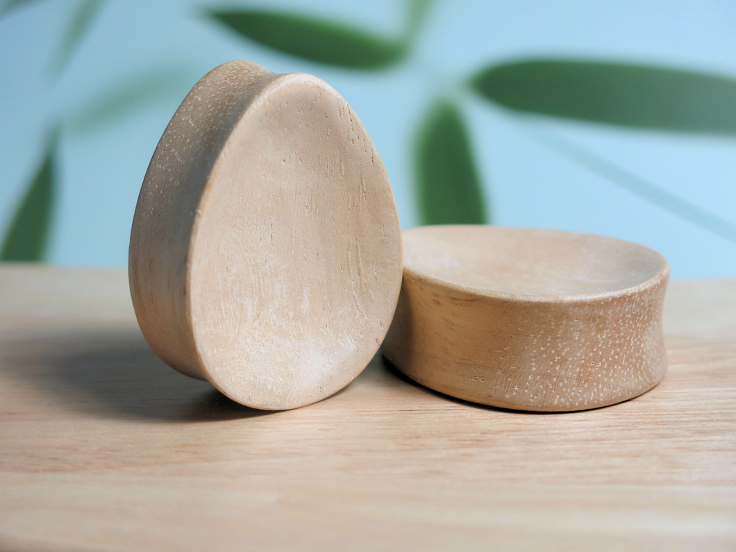 Hevea Wood Classic Concave Teardrop Plugs