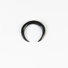 Load image into Gallery viewer, Buffalo Horn Septum Pinchers Sharp Ends